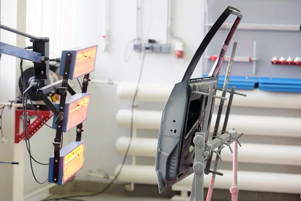 Soporte con detalles para la reparación del cuerpo — Foto de Stock