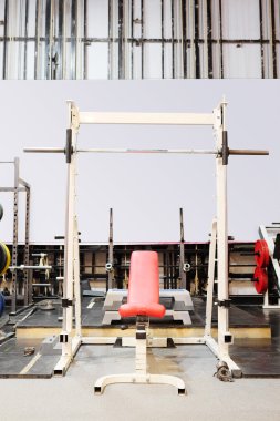 Spor salonu ile Spor donatımı