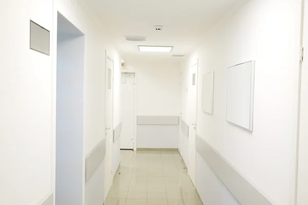 Vårdcentral korridor interiör — Stockfoto