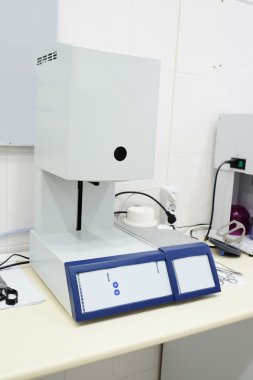 Porselen acil fırın