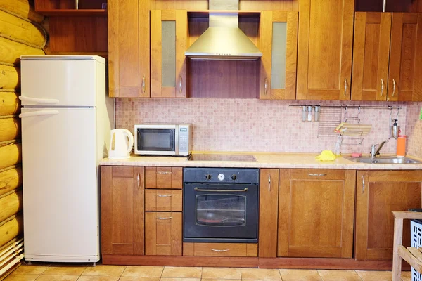 Klassieke keuken interieur — Stockfoto