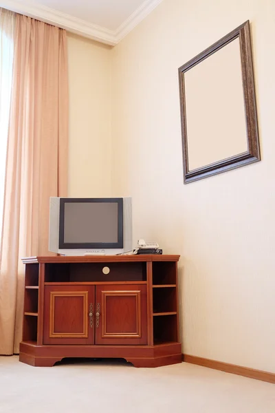 TV in hotelkamer — Stockfoto