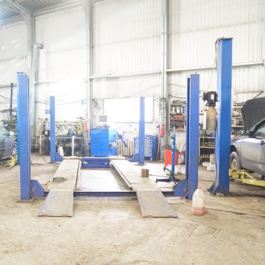 Araç Bakımı atölye Kaldır