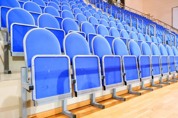 Blå stadion sittplatser — Stockfoto