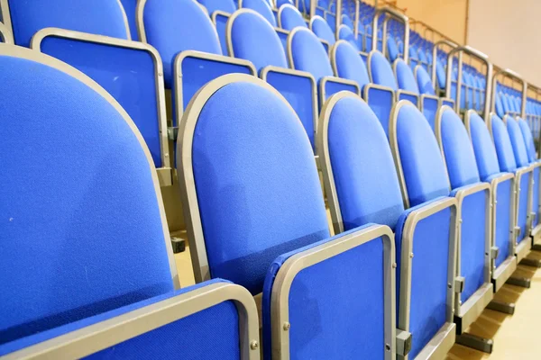 Asientos de estadio azul — Foto de Stock