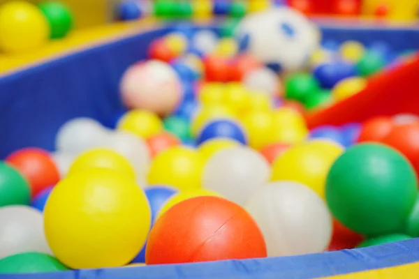 Palline di plastica colorate — Foto Stock