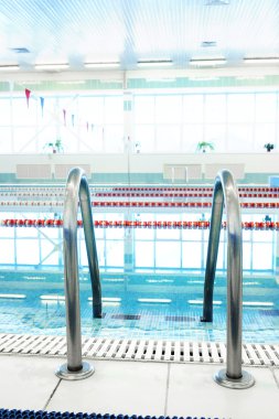 İç ortak Yüzme Havuzu