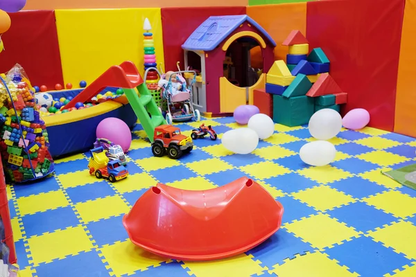 Spielzeug im Kinderzimmer — Stockfoto