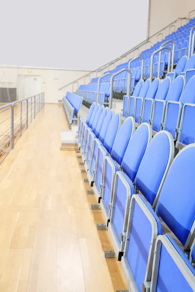 Blå stadion sittplatser — Stockfoto