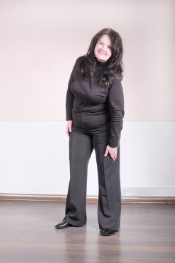 Olgun güzel bir kadın portresi