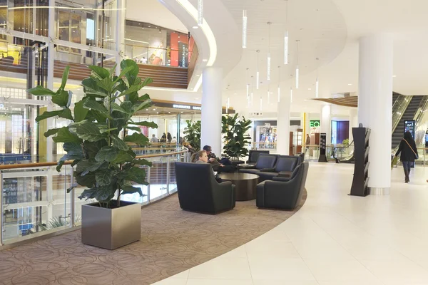 İç Crocus City Mall