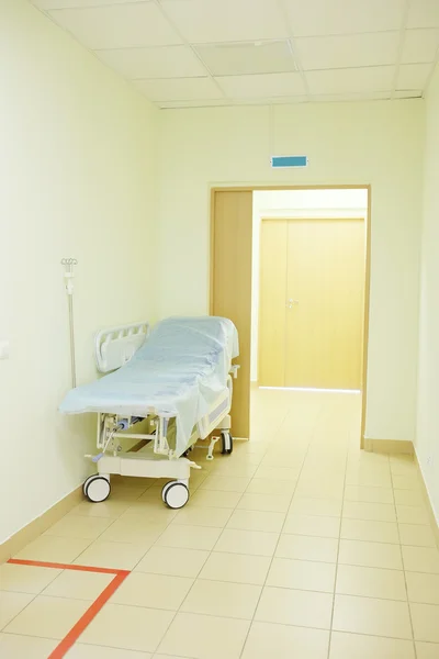 Intérieur du couloir hospitalier — Photo