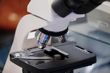 profesyonel tıbbi laboratuvar mikroskop