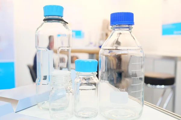 Bottles of chemicals in  laboratory — Stock Photo, Image