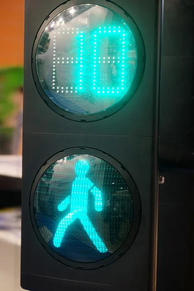 Traffic lights with  green — Stock Photo, Image