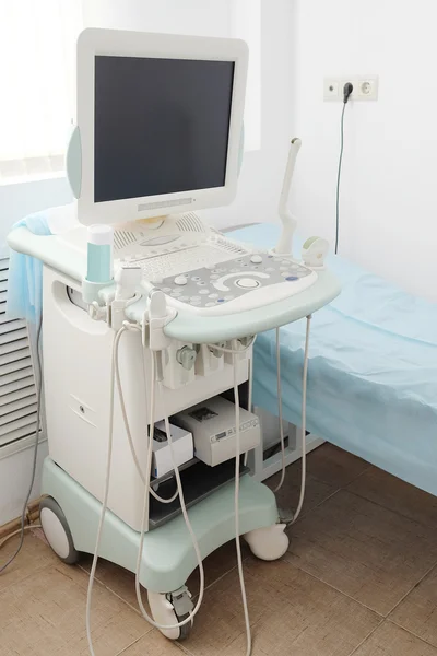 Room with ultrasound diagnostic equipment — Stock Photo, Image