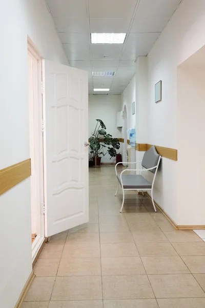 Intérieur du couloir hospitalier — Photo