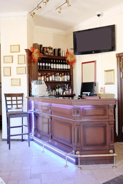 Banco bar in un ristorante — Foto Stock