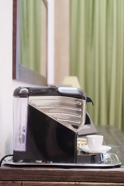 Objek mesin kopi di dalam kamar — Stok Foto