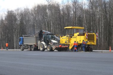 Ekipman yol tamiri İnşaat