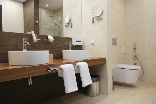 Interior of  hotel bathroom — Stock Photo, Image