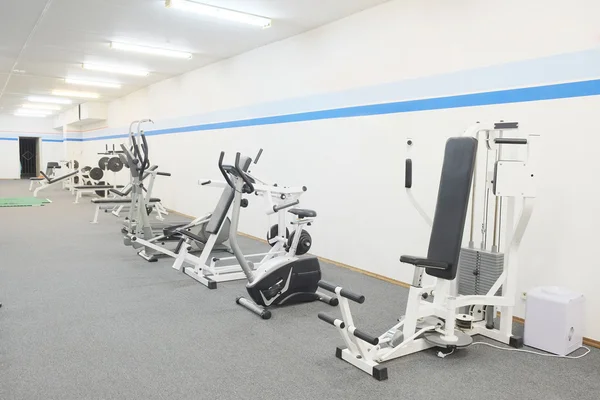 Interior do ginásio fitness — Fotografia de Stock