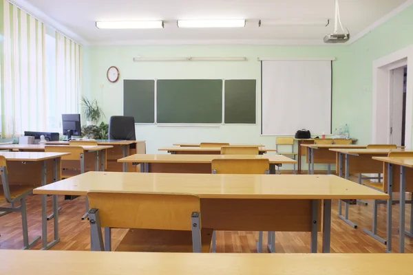 Interior de uma sala de aula — Fotografia de Stock