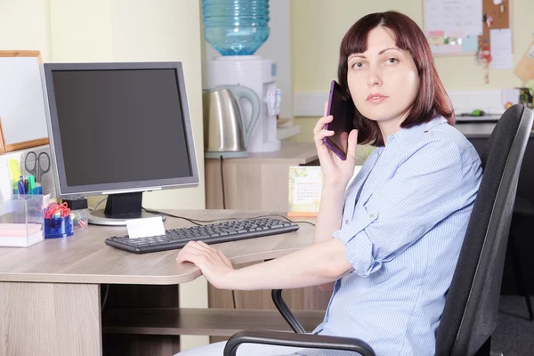 Secretary woman with compute — Stok fotoğraf