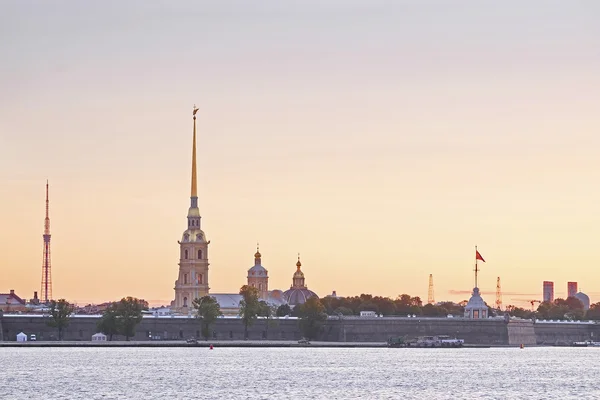 Петропавловская крепость в Санкт-Петербурге , — стоковое фото