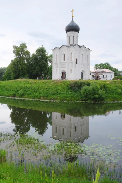 Church of the Intercession  near Vladimir — Stock Photo, Image