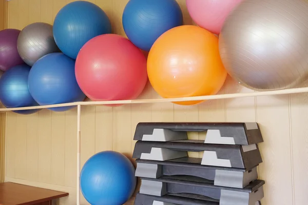 Intérieur d'une salle de fitness — Photo