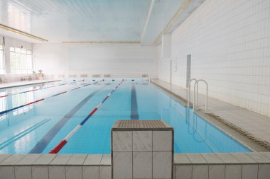 Boş ortak Yüzme Havuzu