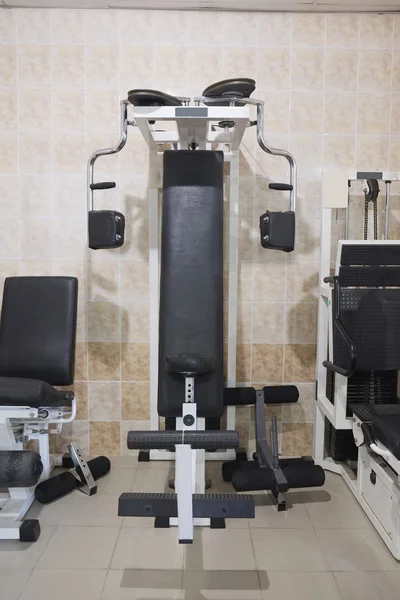 Intérieur d'une salle de fitness — Photo