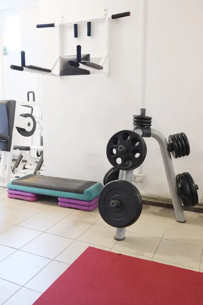 Interno di una sala fitness — Foto Stock