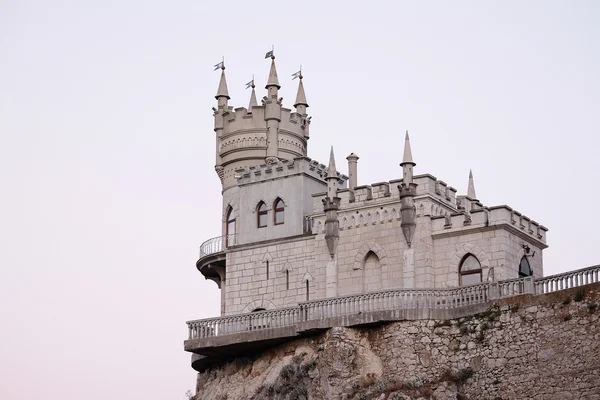 Castelo Ninho da andorinha na Crimeia — Fotografia de Stock