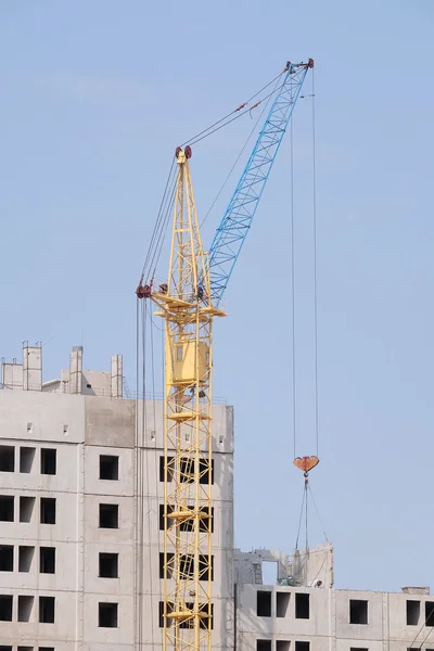 Image d'une grue à tour — Photo