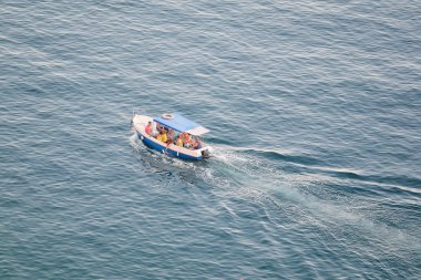 Yolcu tekneleri Denizi üzerinde görüntü