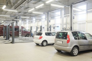 araç onarım istasyonu