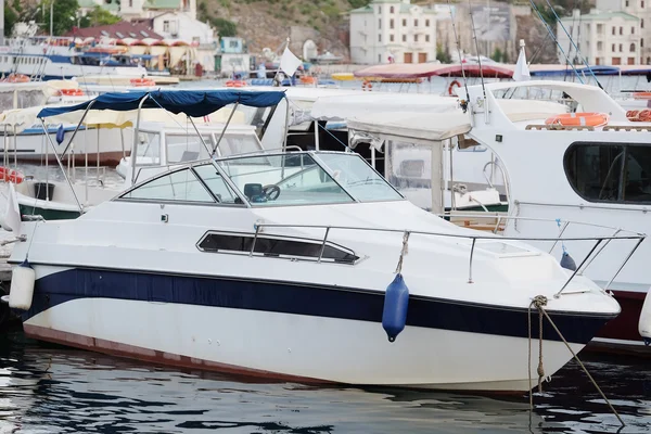 Imagen de un barco de pasajeros —  Fotos de Stock