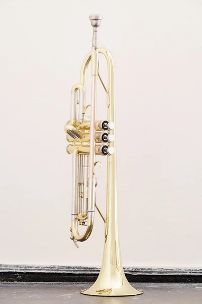 Classical music wind instrument trumpet — Stock Photo, Image