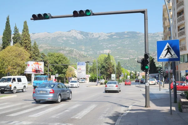 Las calles de Budva en la temporada del terciopelo — Foto de Stock