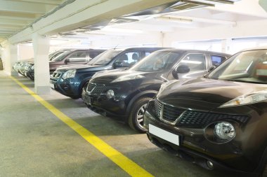 İkinci el arabalar satıcı showroom