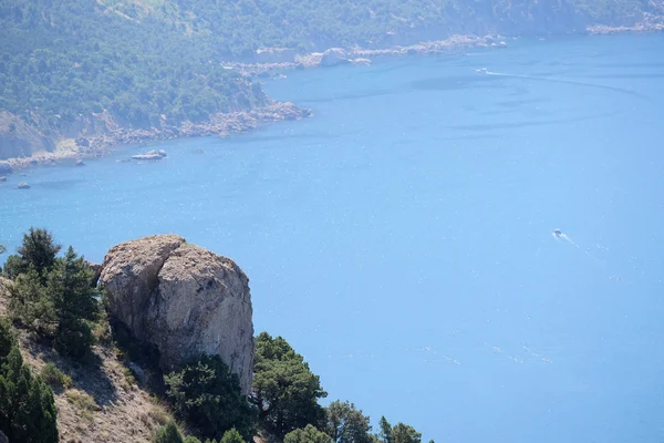 Paisaje con la imagen de las montañas de Crimea y el Mar Negro —  Fotos de Stock