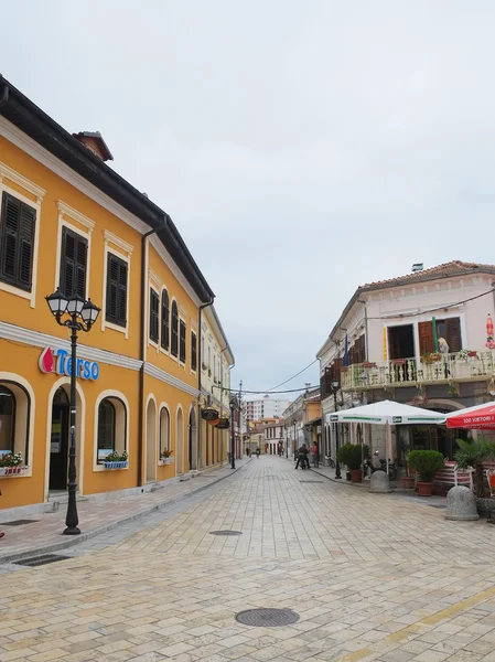 Straße im Zentrum von Shkoder — Stockfoto