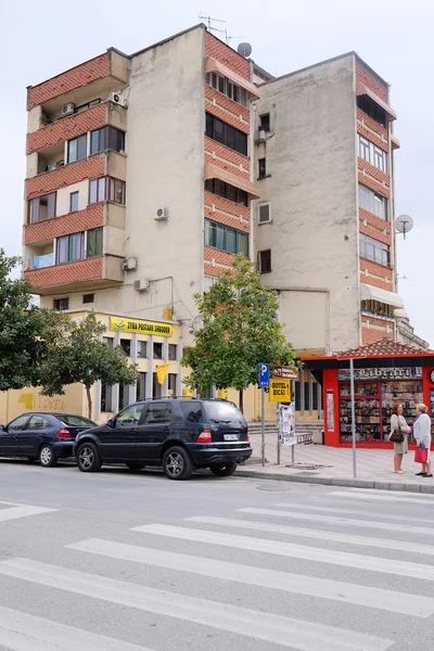 Calle en el centro de Shkoder —  Fotos de Stock