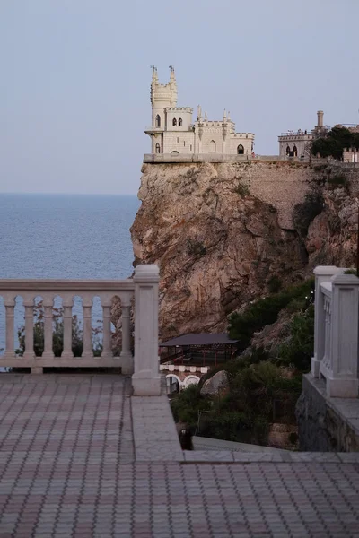 Swallow's Nest, een kasteel in de Krim — Stockfoto