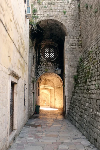 Casco antiguo de Kotor — Foto de Stock