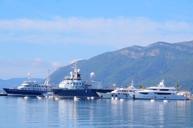 Tekneler görüntü ile manzara