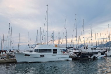 Tekneler görüntü ile manzara