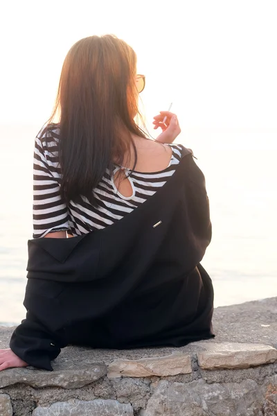 Portrait of a young girl — Stock Photo, Image